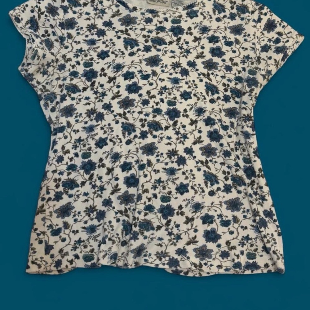 White Stag Blue Floral Short Sleeve Top